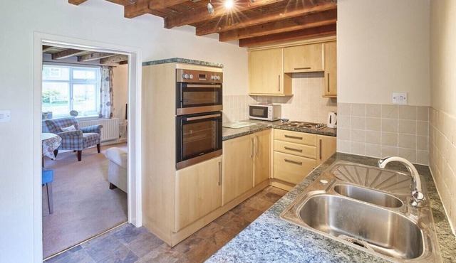 Host & Stay | Grange Cottage