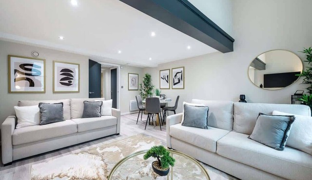 Host & Stay | Halifax House Living