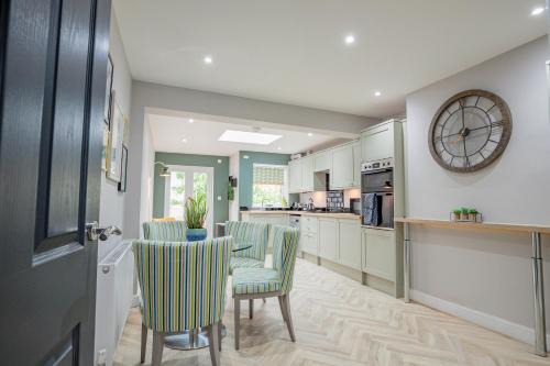 Host & Stay - Lower Chestnut House