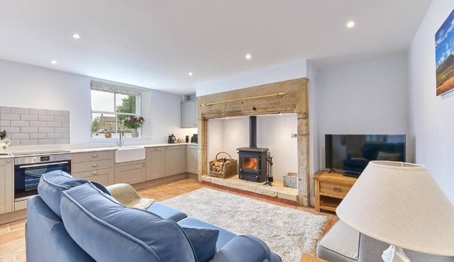 Host & Stay | Maggie's