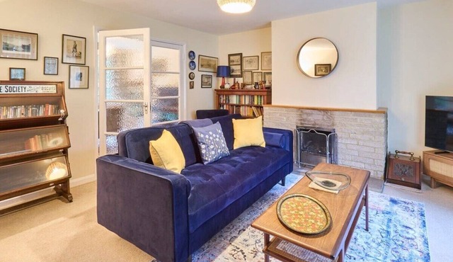 Host & Stay | Mayfield