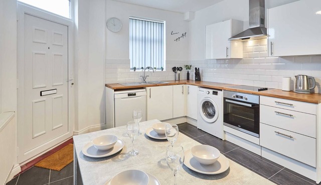 Host & Stay | Montagu Street