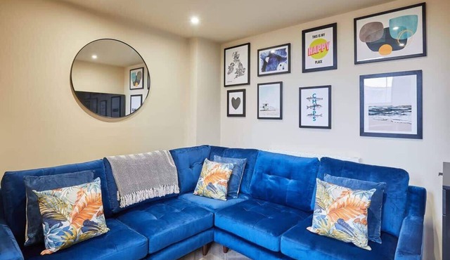 Host & Stay | No.33 S