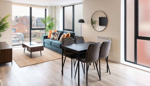 Host & Stay | Richmond Place 206