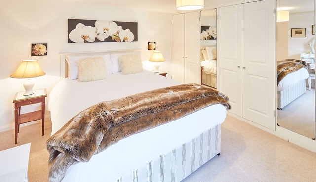 Host Stay Rose Cottage