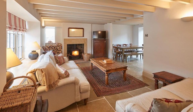 Host & Stay - The Cobbles