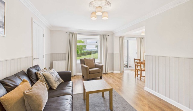 Host Stay The Fairways