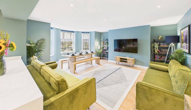 Host & Stay | The Georgian Quarter @ Catharine IV