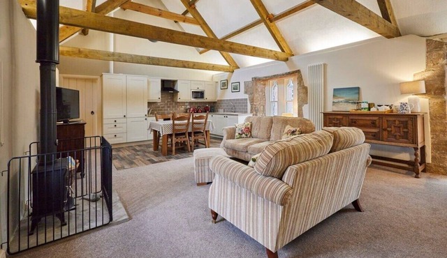 Host & Stay | The Hayloft