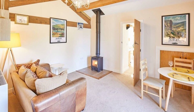 Host & Stay | The Hayloft