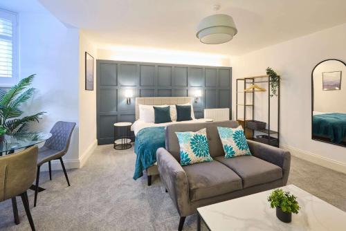 Host & Stay - The Langley Hotel