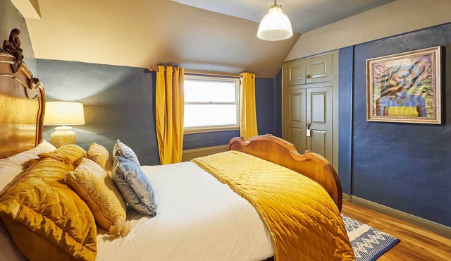 Host & Stay | The Little Townhouse