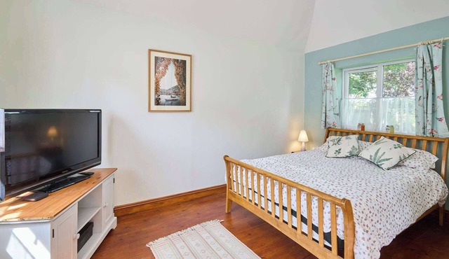 Host & Stay | The Lodge