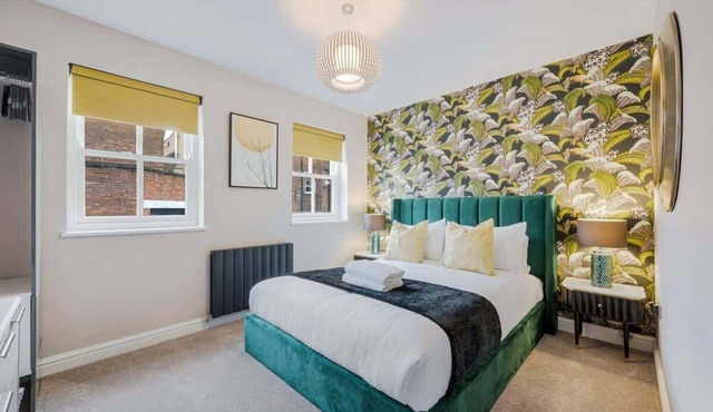 Host & Stay | The Pilgrim Coach House II