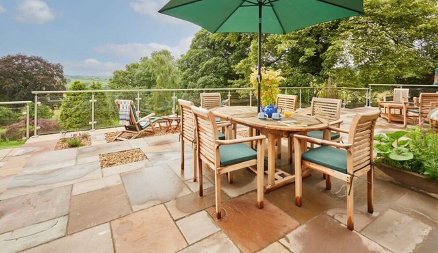 Host & Stay | The View at Orchard View