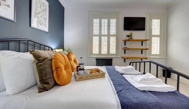 Host & Stay | York Street