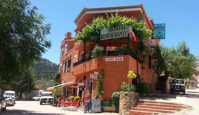 Hostal Almenara