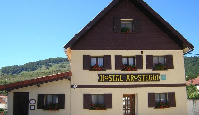 Hostal Arostegui