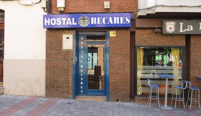 Hostal Becares