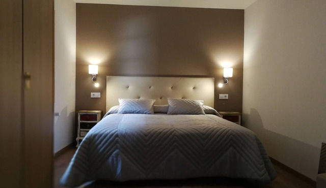 Hostal Casa Lacreu