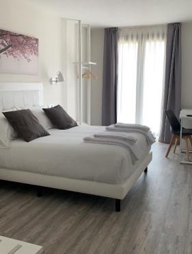 Hostal Comfort Suites
