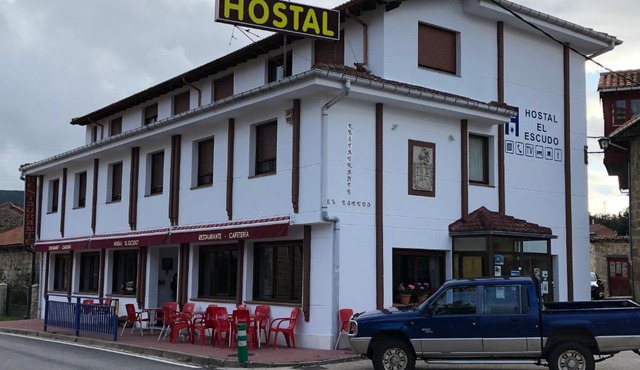 HOSTAL EL ESCUDO