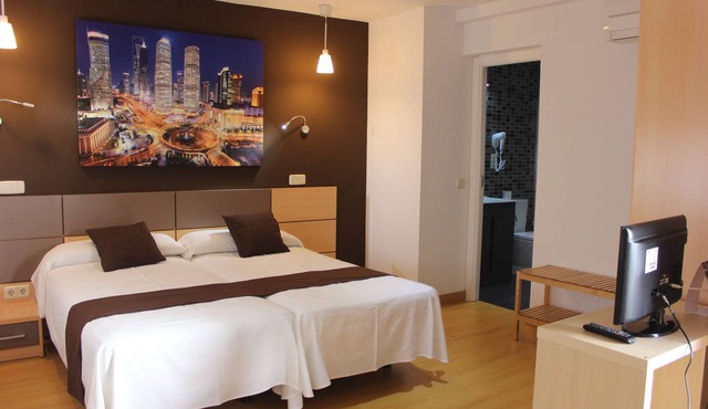 Hostal Falfes