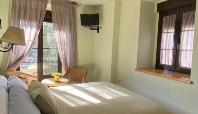 Hostal La Cigüeña