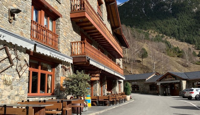 Hostal La Font