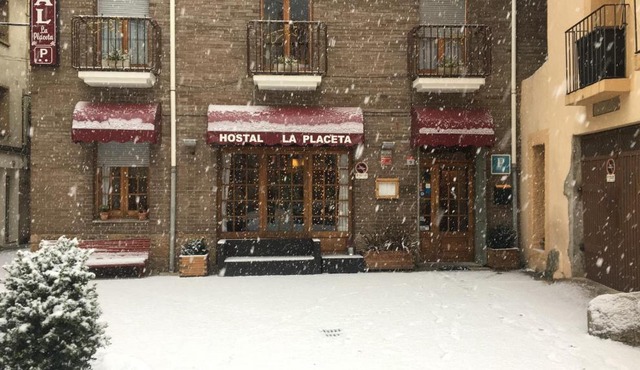 Hostal La Placeta