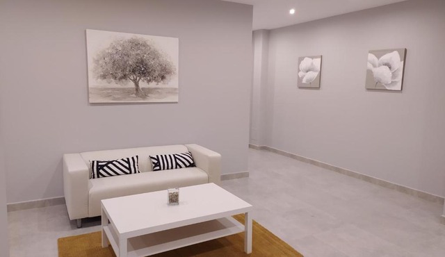 hostal la taurina