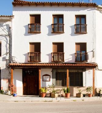 Hostal La Toba