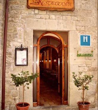 Hostal Las Coronas