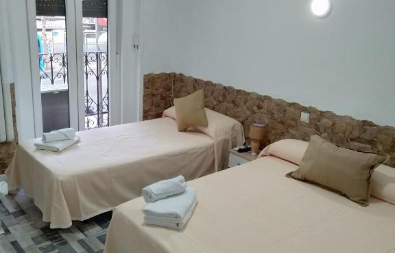 HOSTAL Noche y Dia