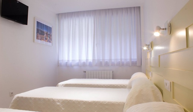 Hostal Nova
