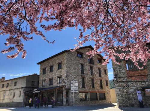 Hostal Pas De La Pera