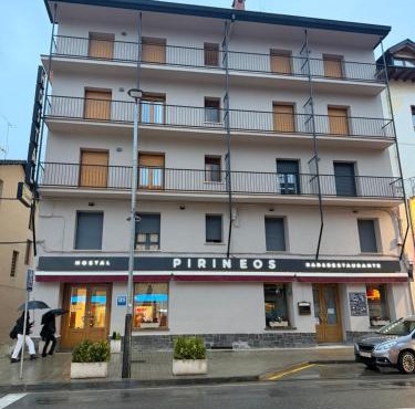 Hostal Pirineos Ainsa