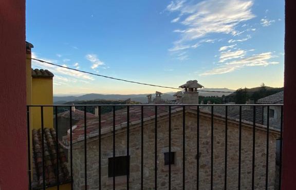 Hostal Restaurant Casa Comaulis