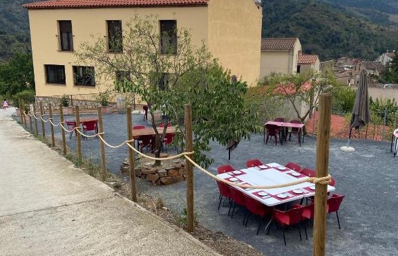 Hostal Restaurant Mussons