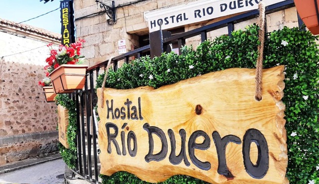 Hostal Rio Duero