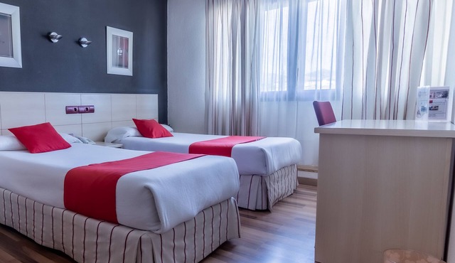 Hostal Rural El Caño by Viverestays