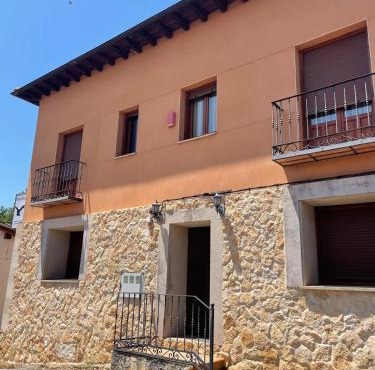 Hostal rural en el Cañón del Río Lobos