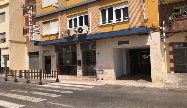 Hostal Tropical