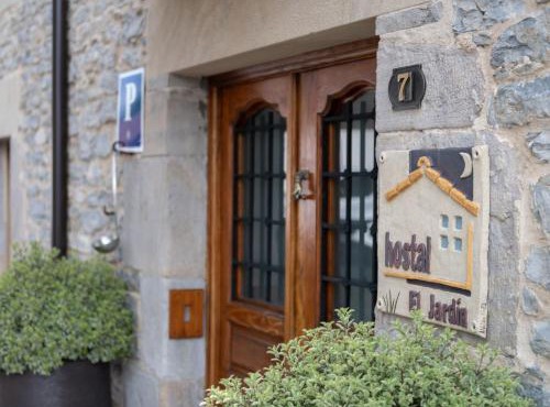 Hostel el jardin