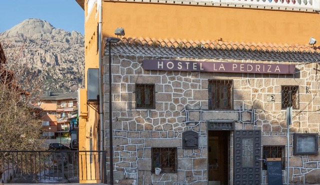 Hostel La Pedriza