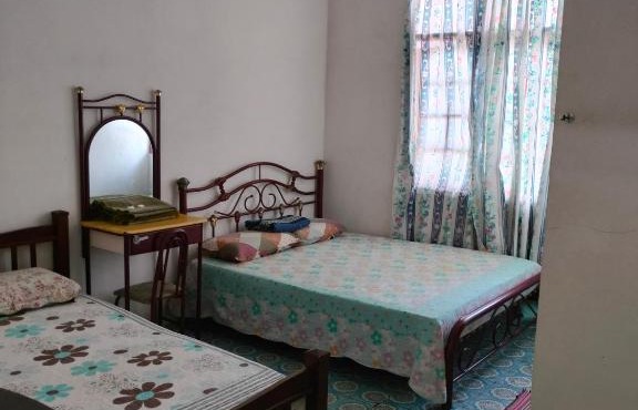 Hostel PCB Privet Room