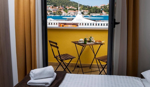 Hostel Sol