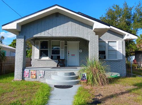 Hostel Tampa, 15 minutes to airport, near Ybor City, downtown, self check-in