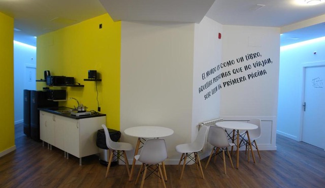 Hostel Trovadores