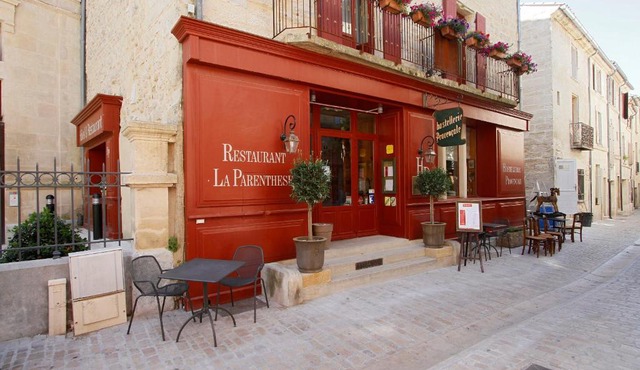 Hostellerie et la parenthese uzes